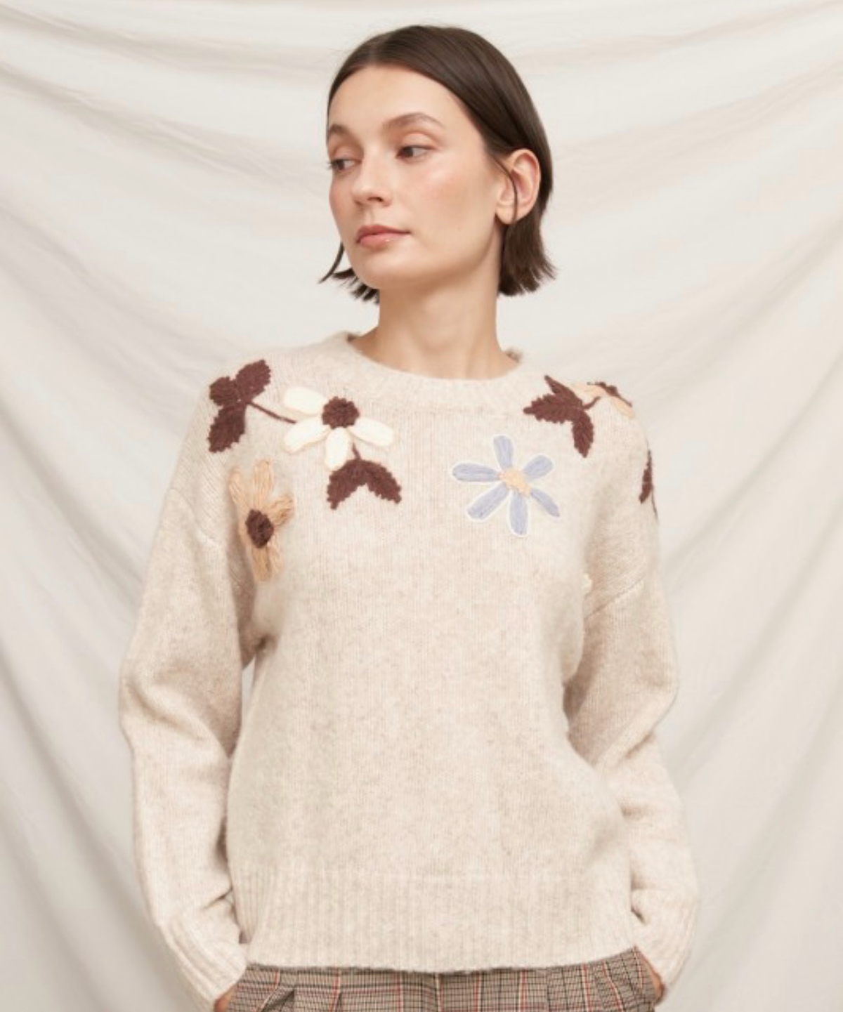 Floral Embroiderd Sweater